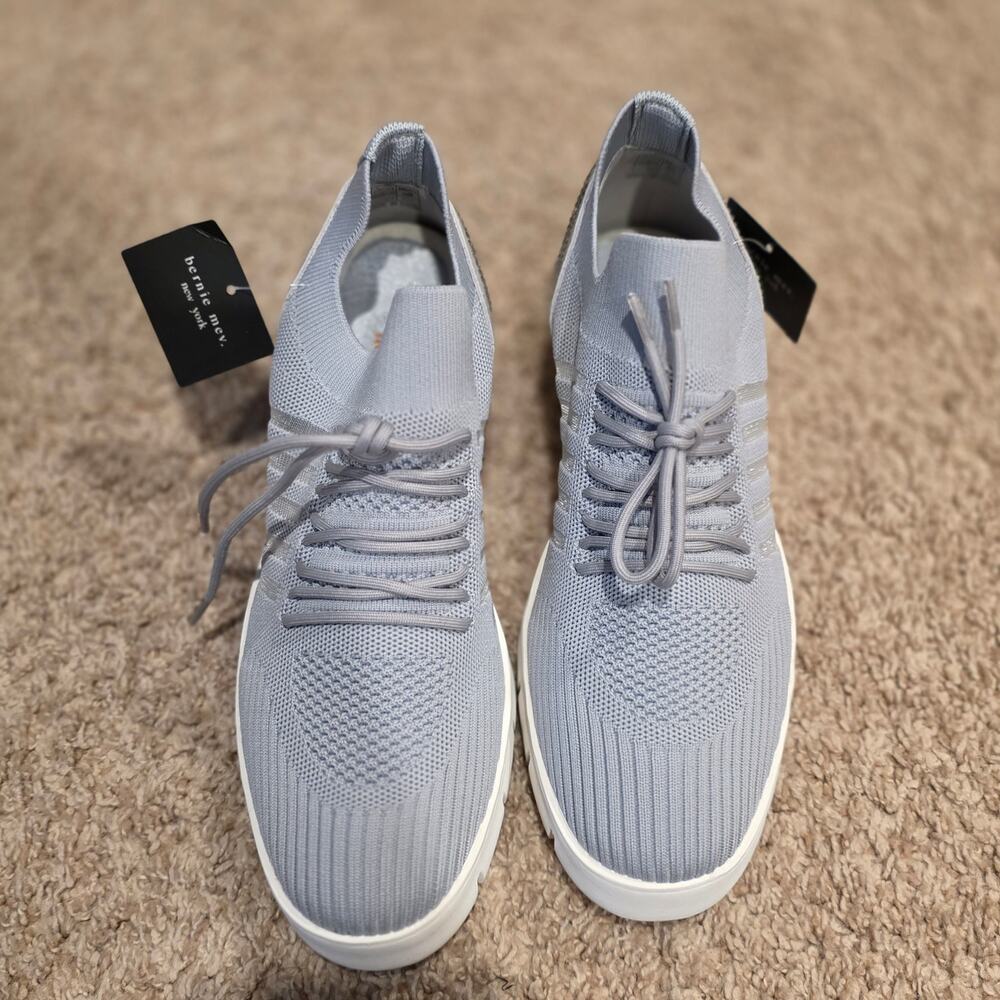NWT Bernie Mev FX Bernice crystal light grey vegan sneakers sz 39 US 8‎